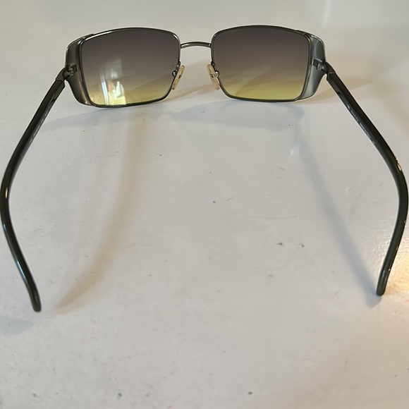 Gucci Vintage (1990) Sunglasses Green 140 GG 2657/S T7X 52▪️17 - Picture 4 of 6